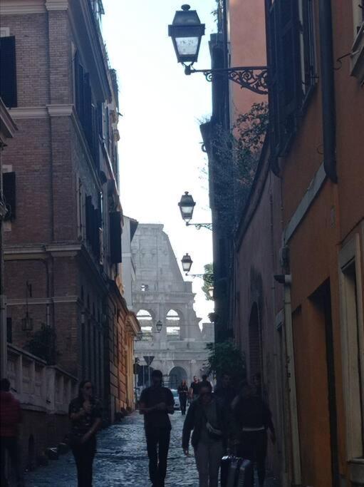 Loft Colosseo, In Center Rom